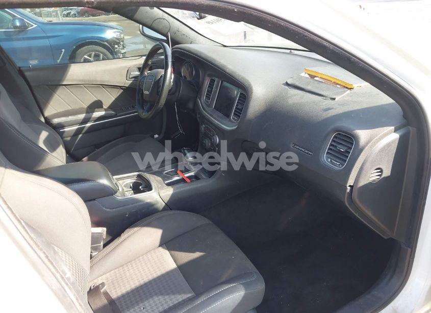 Photo 5 of 2019 Dodge Charger GT RWD (VIN 2C3CDXHG2KH527181)