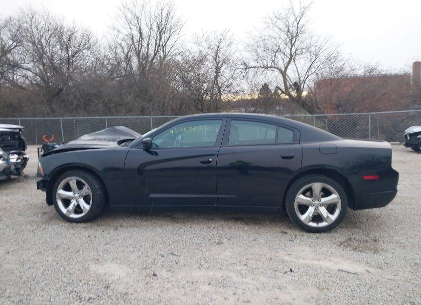 Photo 15 of 2012 Dodge Charger SXT (VIN 2C3CDXHG3CH300504)