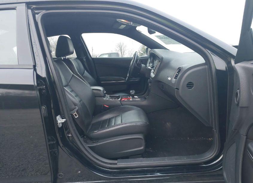 Photo 5 of 2012 Dodge Charger SXT (VIN 2C3CDXHG3CH300504)