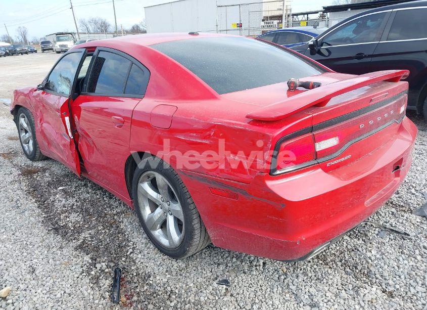 Photo 3 of 2013 Dodge Charger SXT (VIN 2C3CDXHG3DH584055)