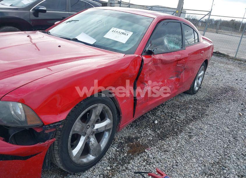 Photo 6 of 2013 Dodge Charger SXT (VIN 2C3CDXHG3DH584055)