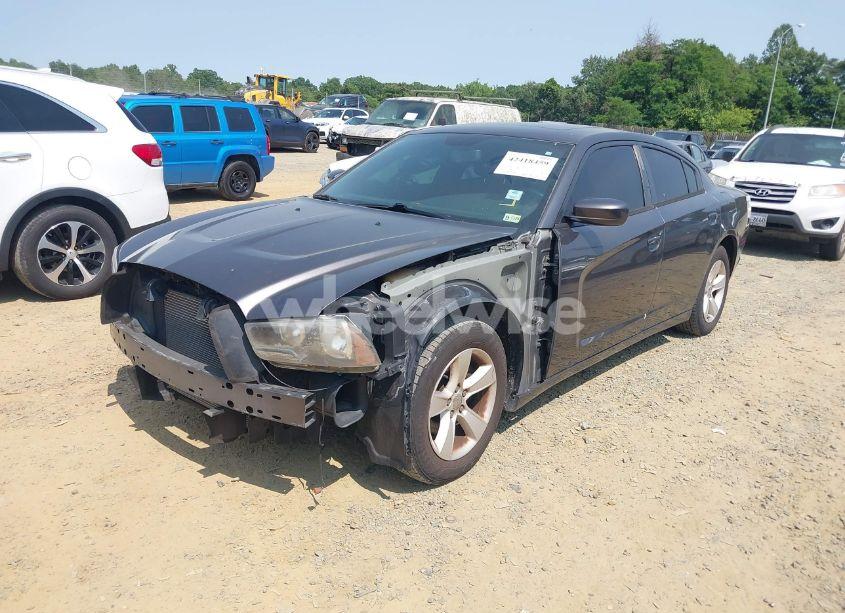 Photo 2 of 2014 Dodge Charger SXT (VIN 2C3CDXHG3EH288258)