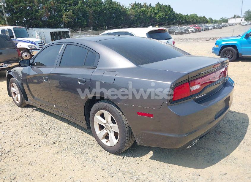 Photo 3 of 2014 Dodge Charger SXT (VIN 2C3CDXHG3EH288258)