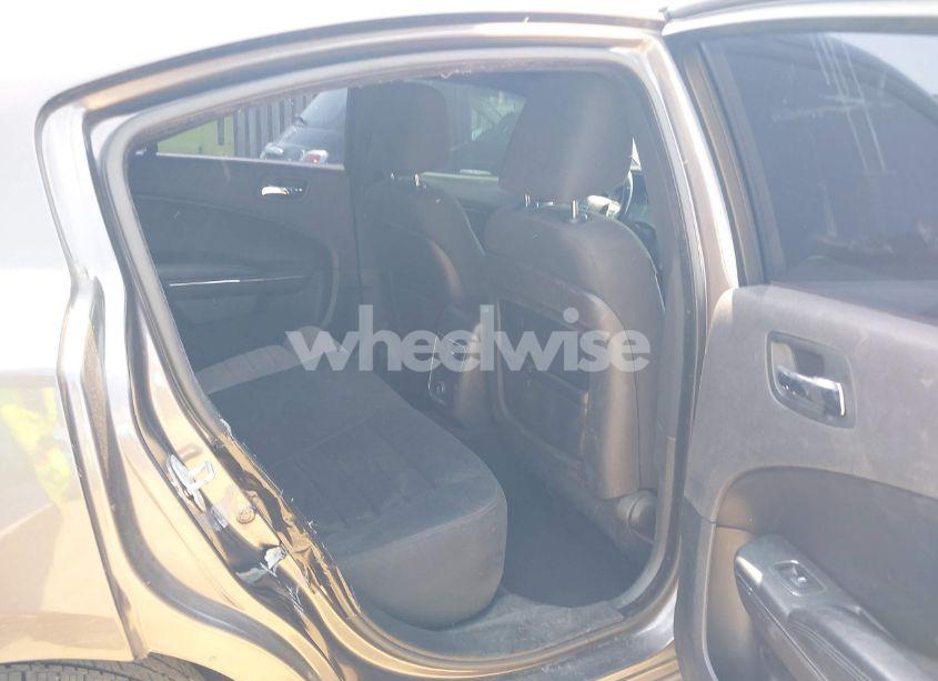 Photo 8 of 2014 Dodge Charger SXT (VIN 2C3CDXHG3EH288258)