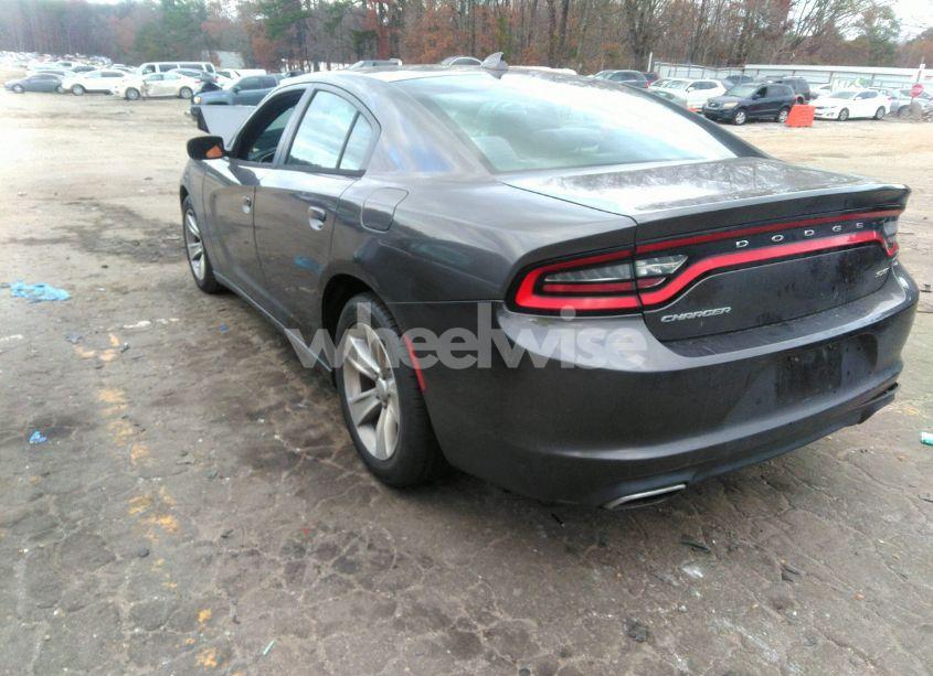 Photo 3 of 2016 Dodge Charger SXT (VIN 2C3CDXHG3GH125841)