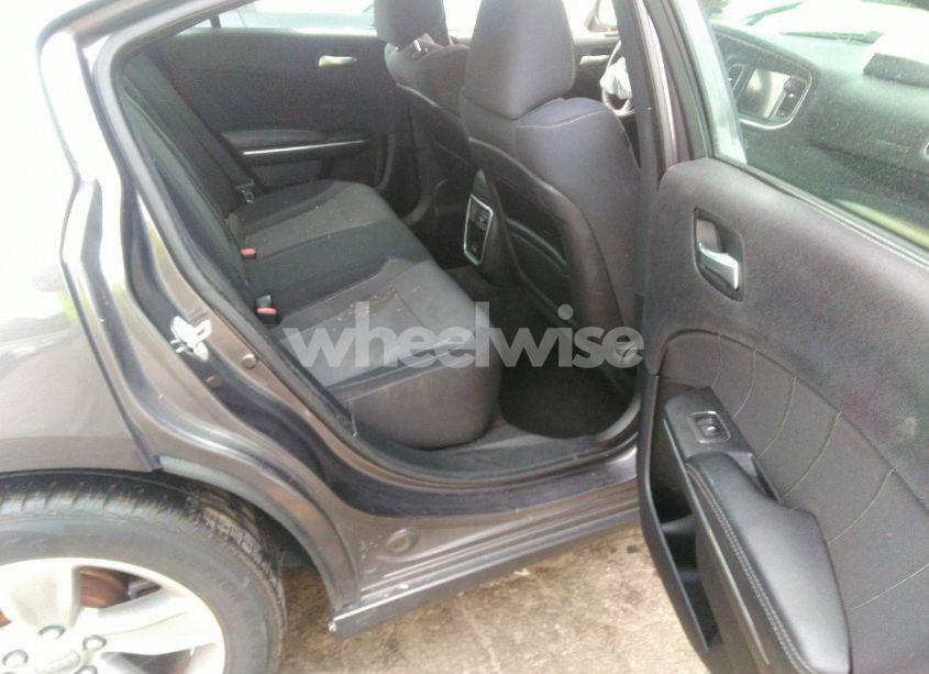 Photo 8 of 2016 Dodge Charger SXT (VIN 2C3CDXHG3GH125841)