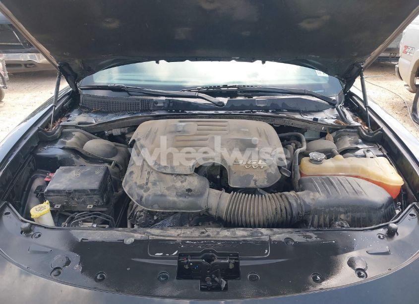 Photo 10 of 2016 Dodge Charger SXT (VIN 2C3CDXHG3GH232940)