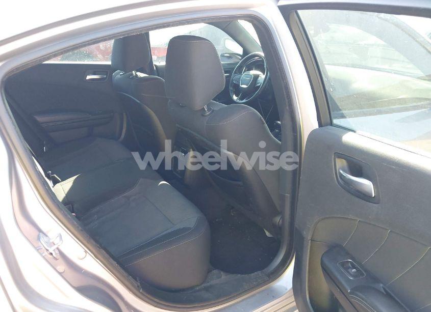 Photo 8 of 2016 Dodge Charger SXT (VIN 2C3CDXHG3GH333427)