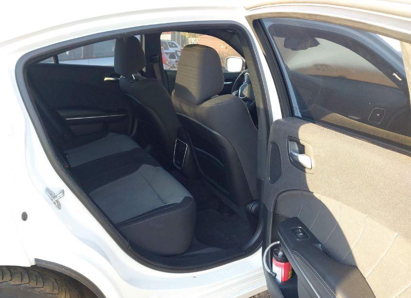 Photo 8 of 2016 Dodge Charger SXT (VIN 2C3CDXHG3GH356481)