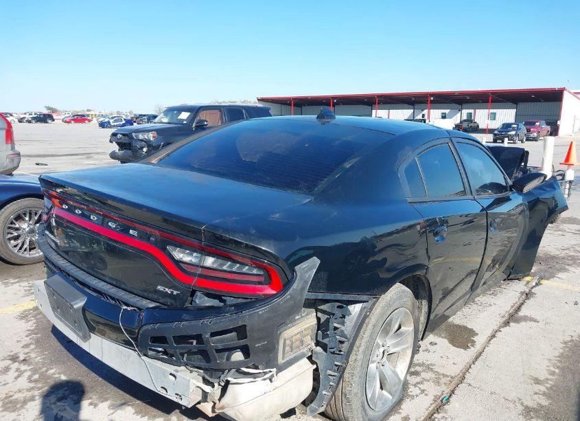 Photo 4 of 2017 Dodge Charger SXT RWD (VIN 2C3CDXHG3HH523813)