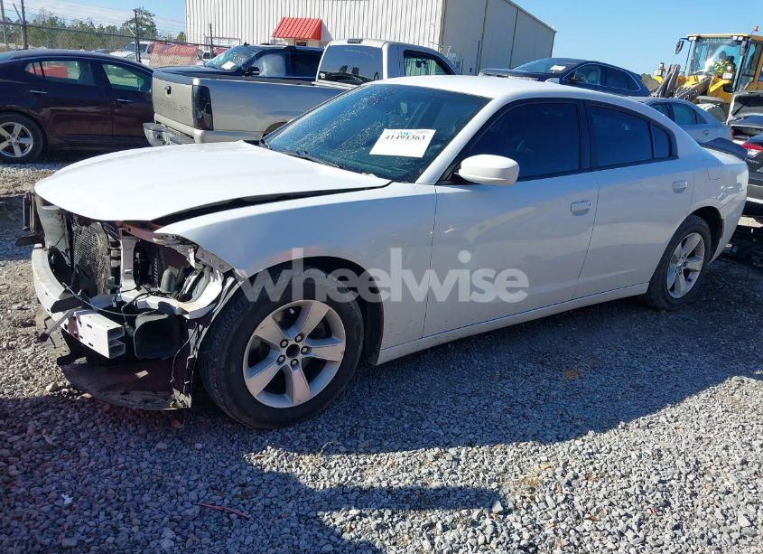 Photo 2 of 2017 Dodge Charger SXT RWD (VIN 2C3CDXHG3HH623829)