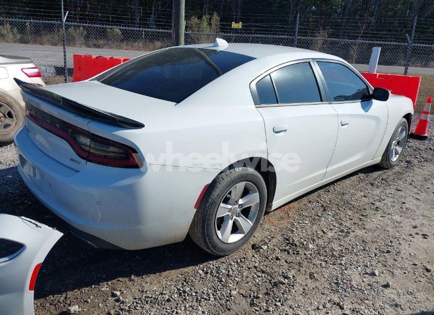 Photo 4 of 2017 Dodge Charger SXT RWD (VIN 2C3CDXHG3HH623829)