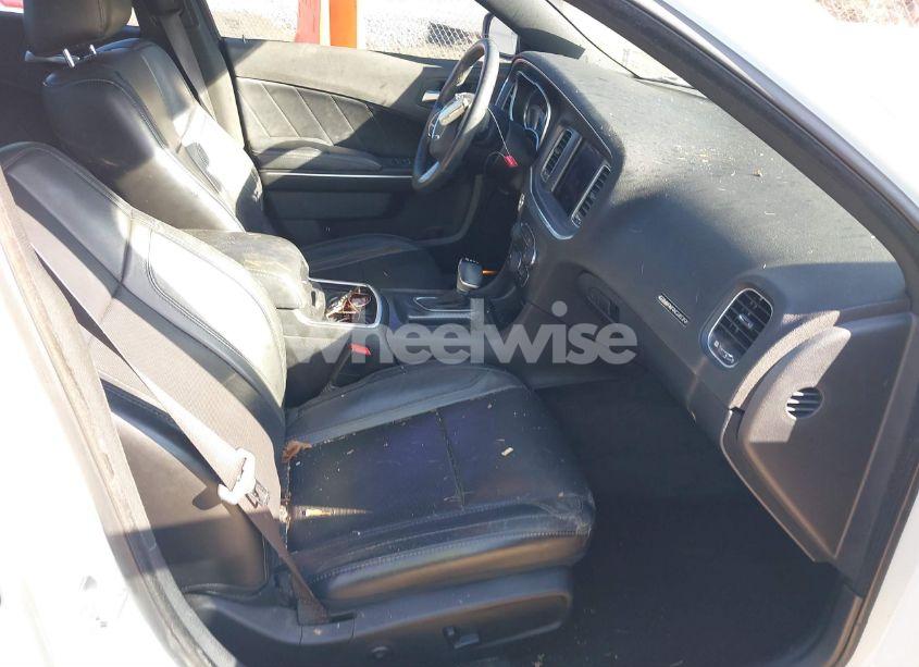 Photo 5 of 2017 Dodge Charger SXT RWD (VIN 2C3CDXHG3HH623829)