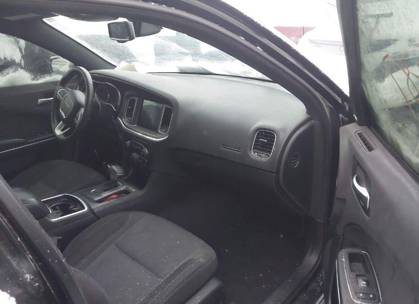 Photo 5 of 2017 Dodge Charger SXT RWD (VIN 2C3CDXHG3HH659875)