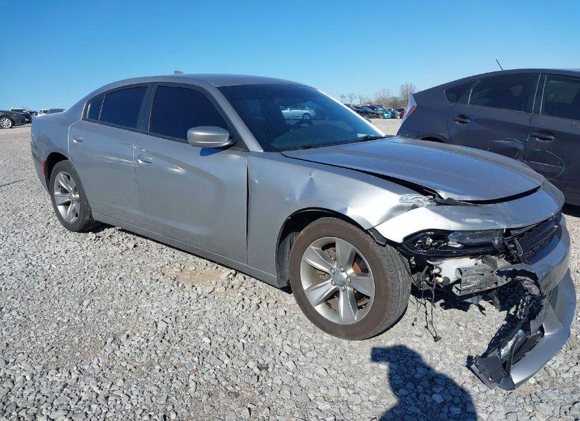 2018 Dodge Charger SXT PLUS RWD (VIN 2C3CDXHG3JH133560) main photo