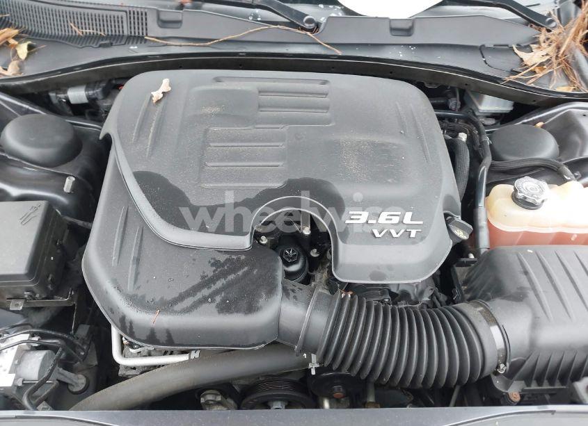 Photo 10 of 2018 Dodge Charger SXT PLUS RWD (VIN 2C3CDXHG3JH142209)