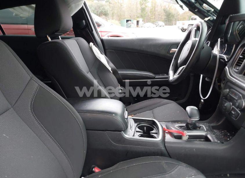 Photo 5 of 2018 Dodge Charger SXT PLUS RWD (VIN 2C3CDXHG3JH142209)