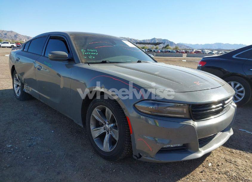 2018 Dodge Charger SXT PLUS RWD (VIN 2C3CDXHG3JH156322) main photo