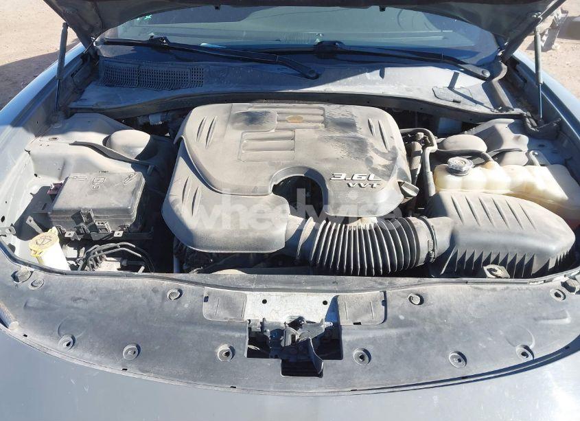 Photo 10 of 2018 Dodge Charger SXT PLUS RWD (VIN 2C3CDXHG3JH156322)