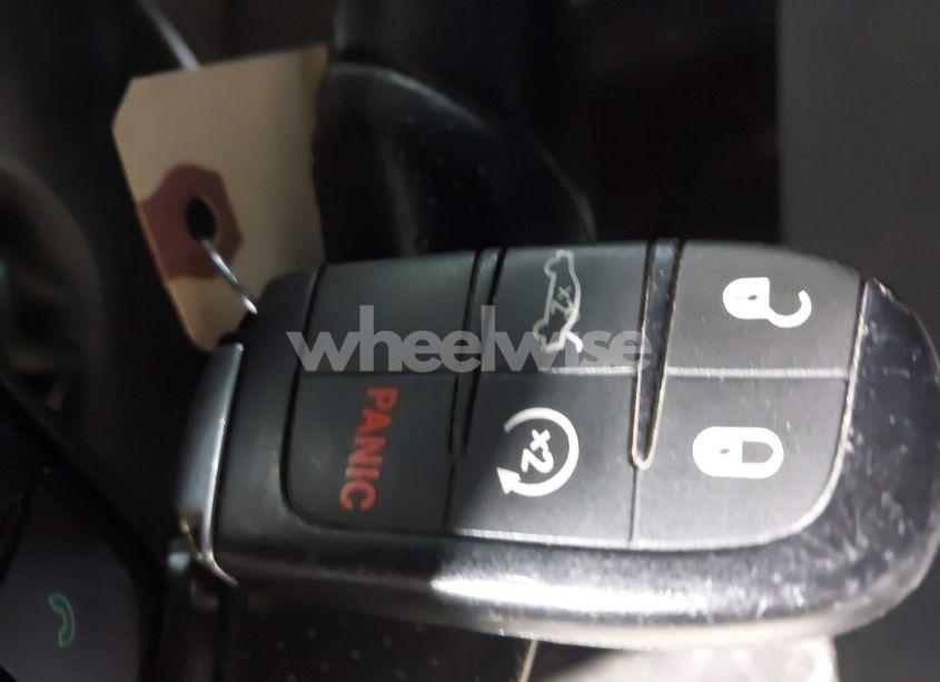 Photo 11 of 2018 Dodge Charger SXT PLUS RWD (VIN 2C3CDXHG3JH197002)