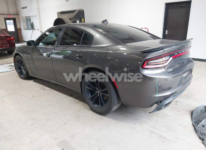 Photo 3 of 2018 Dodge Charger SXT PLUS RWD (VIN 2C3CDXHG3JH197002)