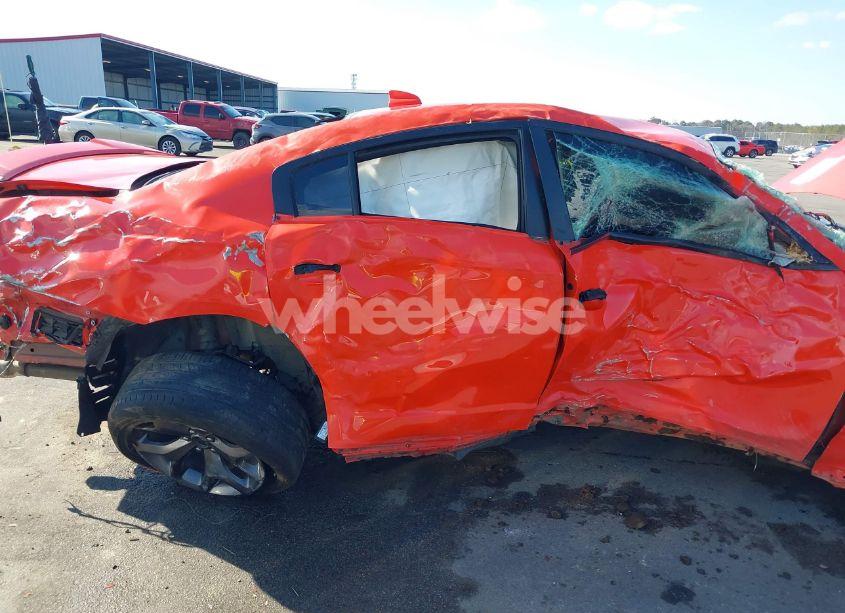Photo 6 of 2019 Dodge Charger GT RWD (VIN 2C3CDXHG3KH686422)