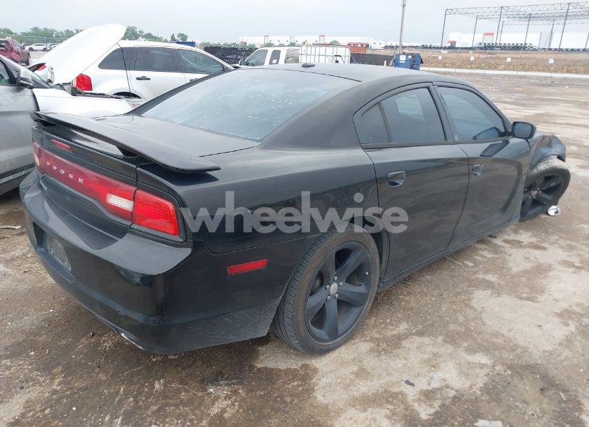 Photo 4 of 2012 Dodge Charger SXT (VIN 2C3CDXHG4CH302598)