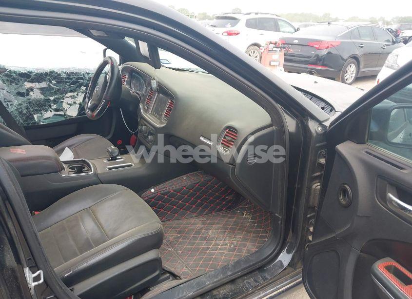 Photo 5 of 2013 Dodge Charger SXT (VIN 2C3CDXHG4DH574361)