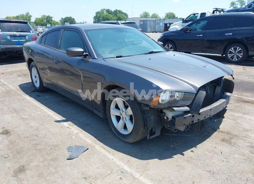 2014 Dodge Charger SXT (VIN 2C3CDXHG4EH347463) main photo