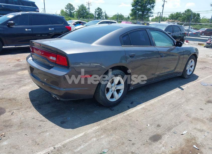 Photo 4 of 2014 Dodge Charger SXT (VIN 2C3CDXHG4EH347463)