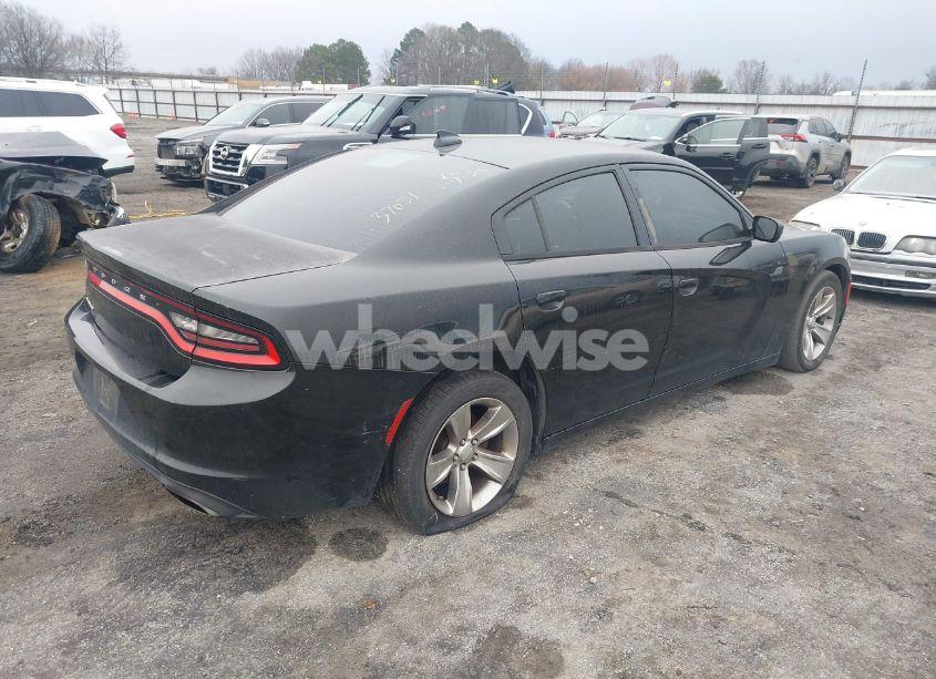 Photo 4 of 2015 Dodge Charger SXT (VIN 2C3CDXHG4FH819727)