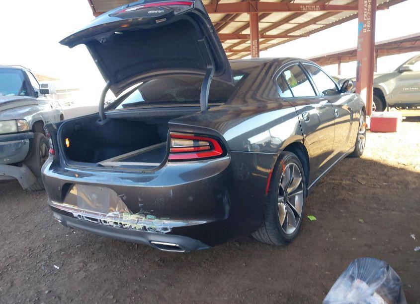 Photo 4 of 2016 Dodge Charger SXT (VIN 2C3CDXHG4GH118686)