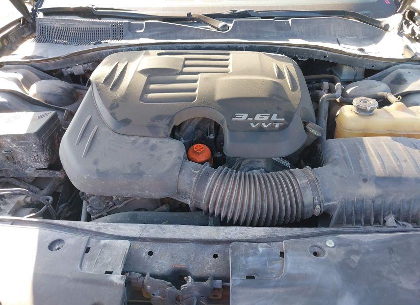 Photo 10 of 2016 Dodge Charger SXT (VIN 2C3CDXHG4GH332853)