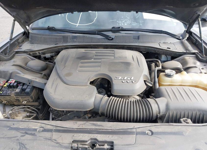 Photo 10 of 2016 Dodge Charger SXT (VIN 2C3CDXHG4GH350799)