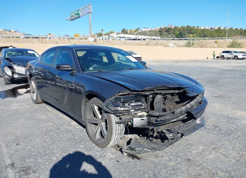 2018 Dodge Charger SXT PLUS RWD (VIN 2C3CDXHG4JH119778) main photo