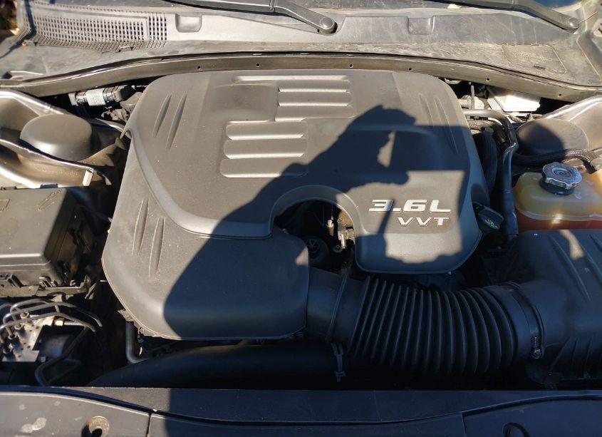 Photo 10 of 2018 Dodge Charger SXT PLUS RWD (VIN 2C3CDXHG4JH119778)