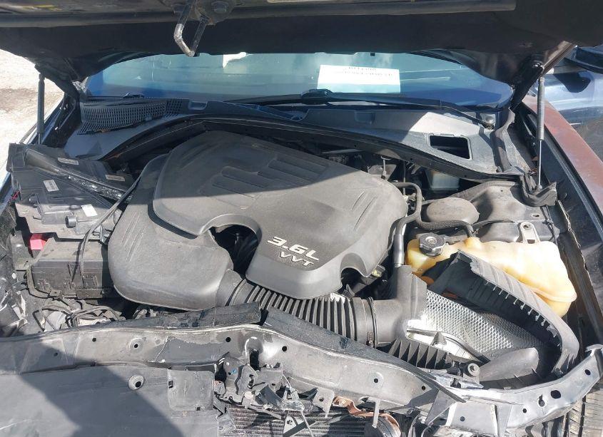 Photo 10 of 2018 Dodge Charger SXT PLUS RWD (VIN 2C3CDXHG4JH162727)