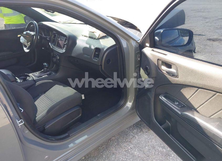 Photo 5 of 2019 Dodge Charger GT RWD (VIN 2C3CDXHG4KH714020)