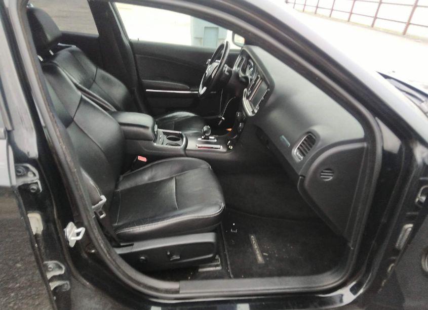 Photo 5 of 2012 Dodge Charger SXT (VIN 2C3CDXHG5CH172931)