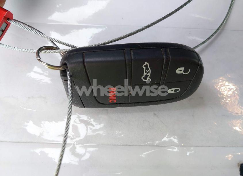 Photo 11 of 2014 Dodge Charger SXT (VIN 2C3CDXHG5EH256671)