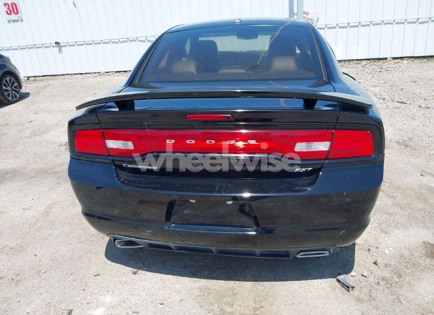Photo 16 of 2014 Dodge Charger SXT (VIN 2C3CDXHG5EH256671)