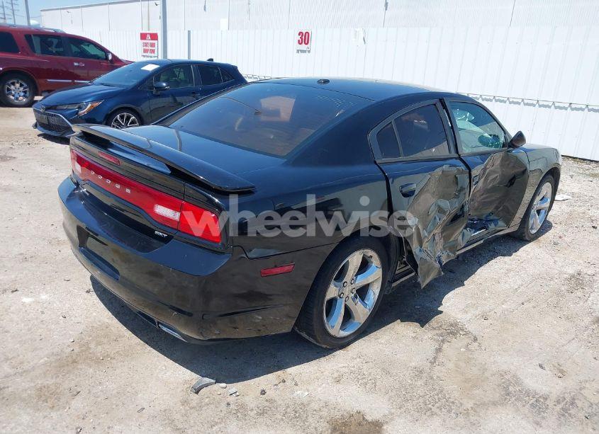 Photo 4 of 2014 Dodge Charger SXT (VIN 2C3CDXHG5EH256671)