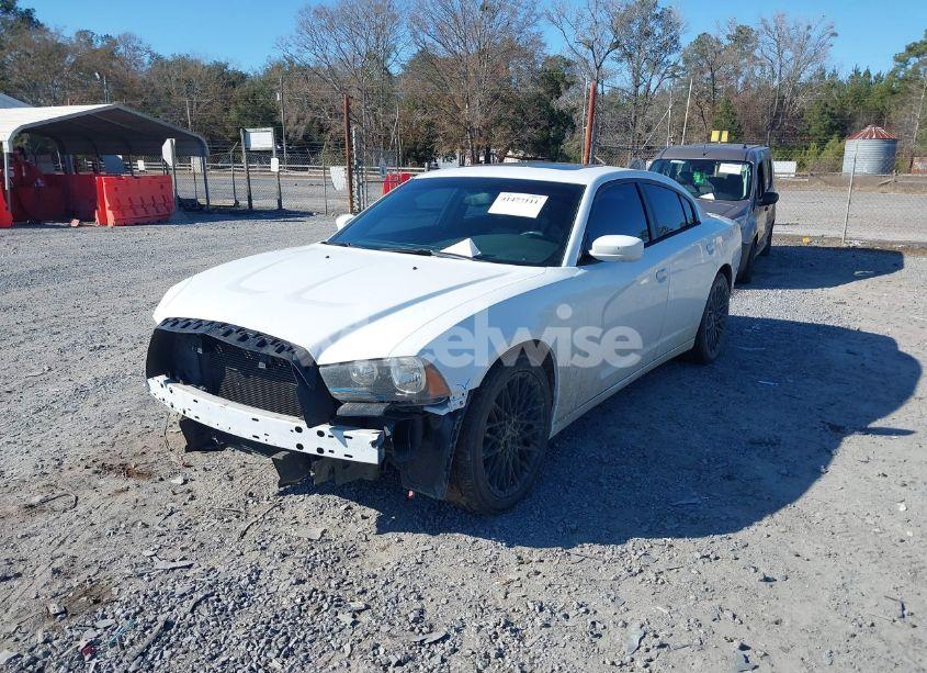 Photo 2 of 2014 Dodge Charger SXT (VIN 2C3CDXHG5EH314214)