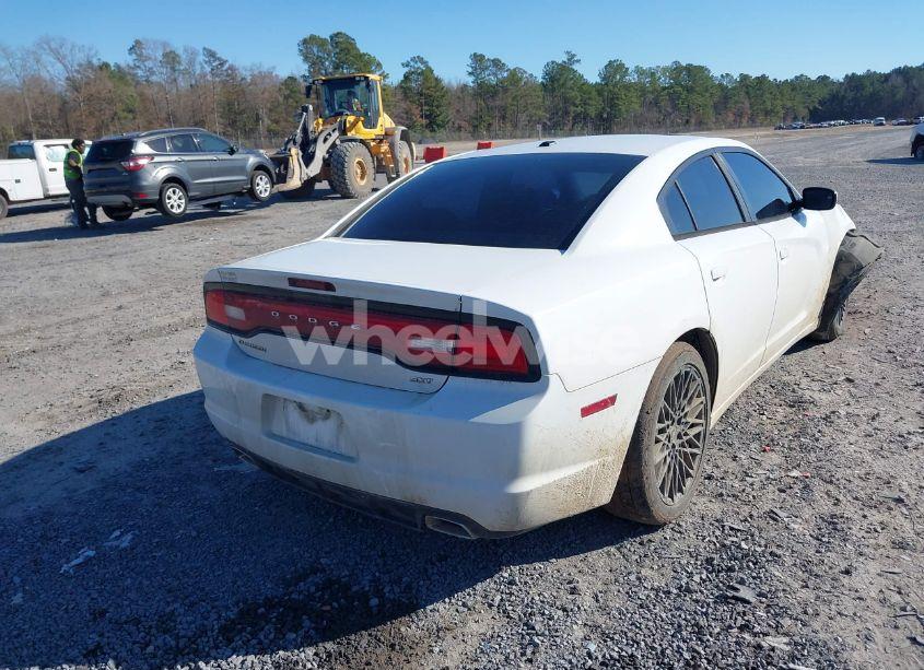Photo 4 of 2014 Dodge Charger SXT (VIN 2C3CDXHG5EH314214)