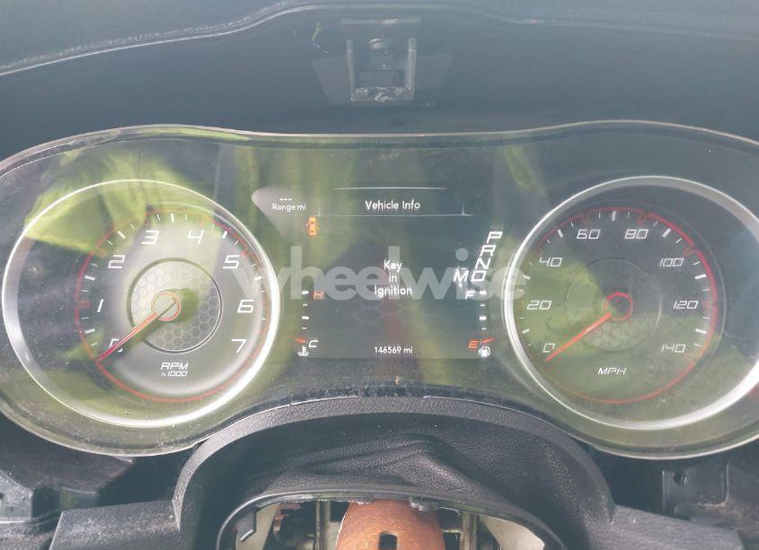 Photo 7 of 2015 Dodge Charger SXT (VIN 2C3CDXHG5FH734119)