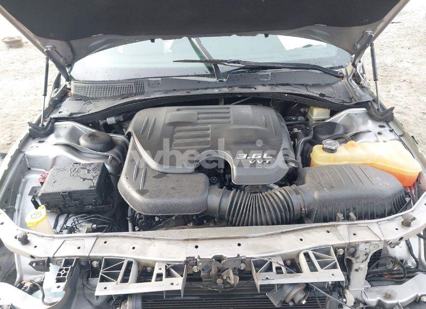 Photo 10 of 2016 Dodge Charger SXT (VIN 2C3CDXHG5GH215721)