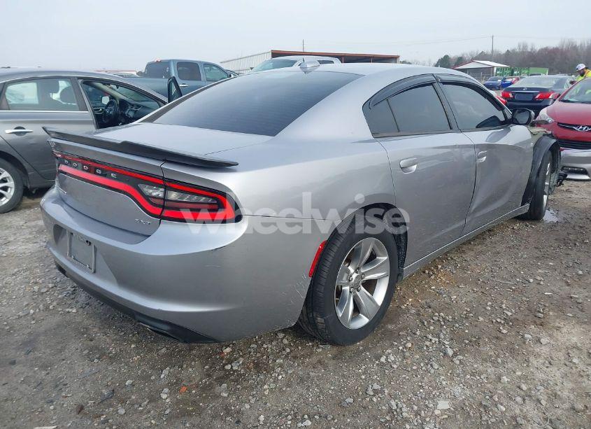 Photo 4 of 2016 Dodge Charger SXT (VIN 2C3CDXHG5GH215721)