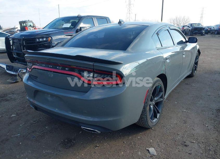 Photo 4 of 2017 Dodge Charger SXT RWD (VIN 2C3CDXHG5HH557283)