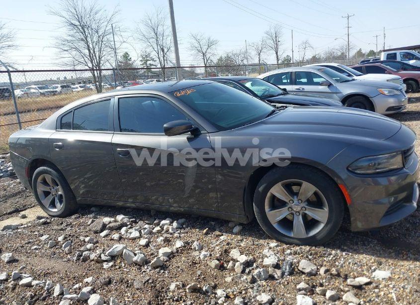 Photo 13 of 2017 Dodge Charger SXT RWD (VIN 2C3CDXHG5HH562340)