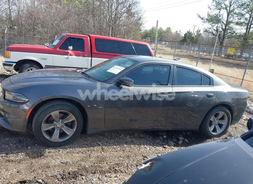 Photo 14 of 2017 Dodge Charger SXT RWD (VIN 2C3CDXHG5HH562340)